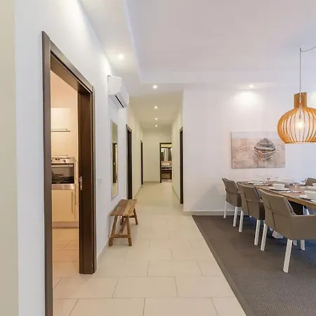 Old Town Center - Verasol 2 Apartment *